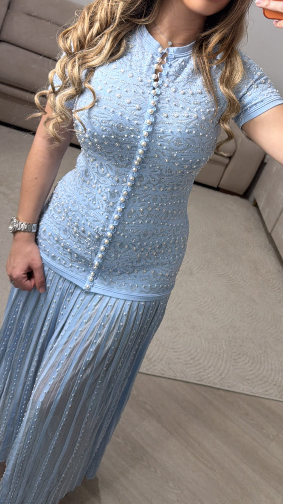 Robe longue en maille perlée