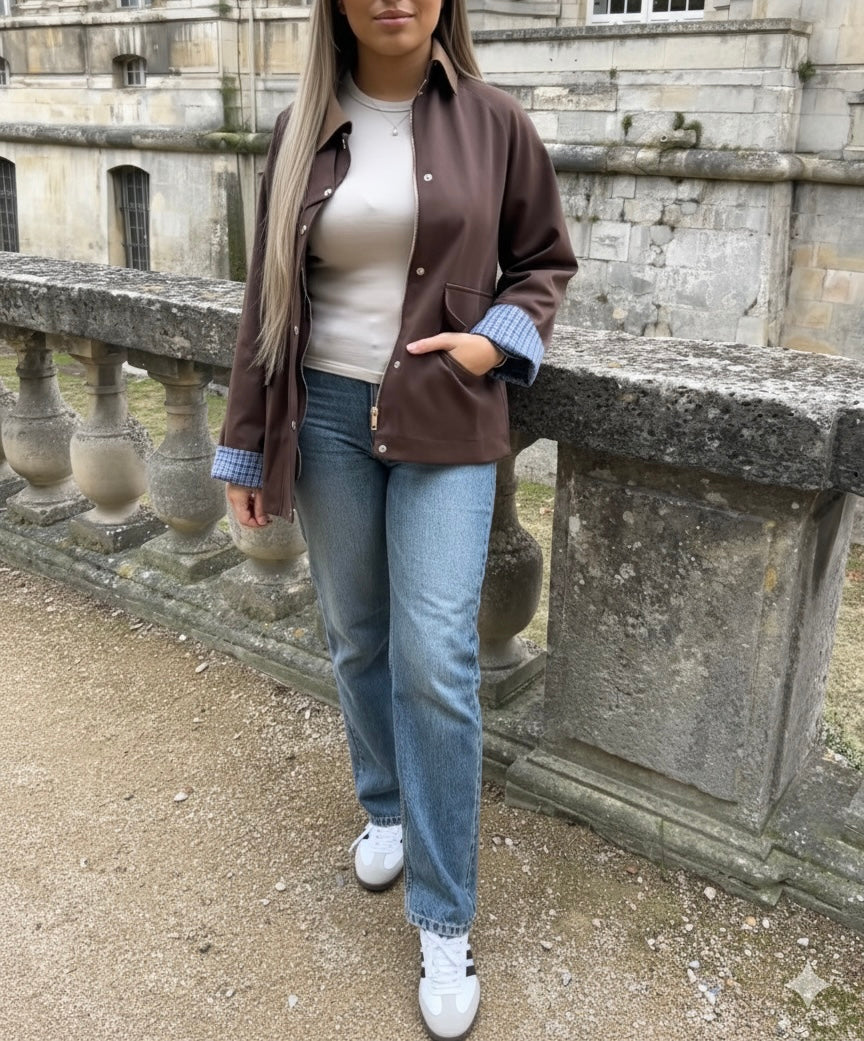 Veste parka cirée marron avec détails velours et manches à carreaux